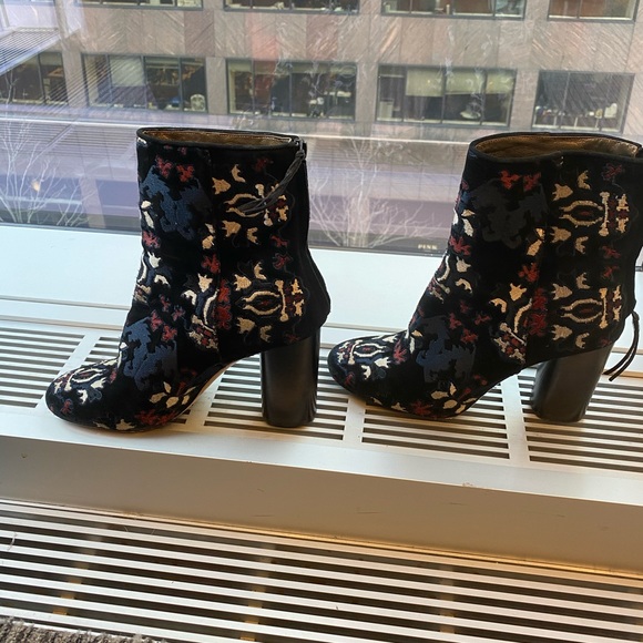 isabel marant embroidered boots
